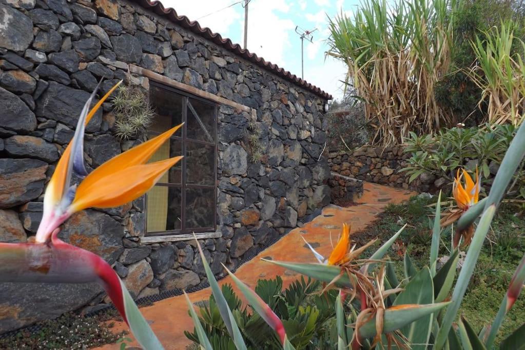 Villa Casita En El Campo Con Vista Al Oceano Tijarafe Exterior foto